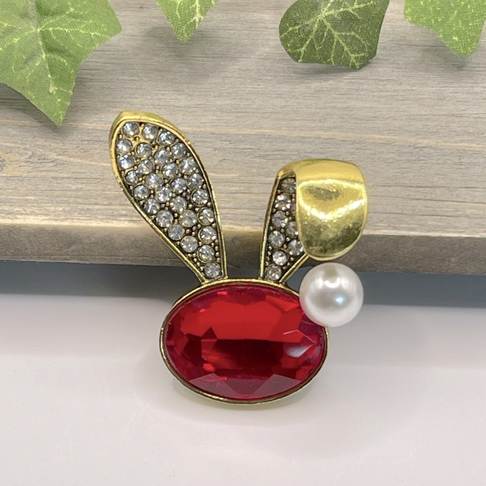 🌻 Vintage Red Rhinestone Rabbit Ear Brooches - Picture 2 of 7